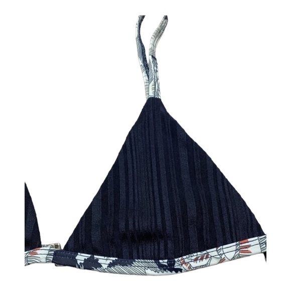 Tavik Zepplin Slinky Rib Bikini Swim Top in Evening Blue Size L NWT - Picture 4 of 8